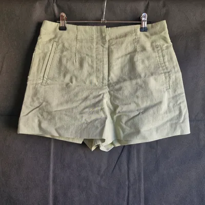 Short femme Zara vert pastel taille S taille haute short chic été élégant minimaliste